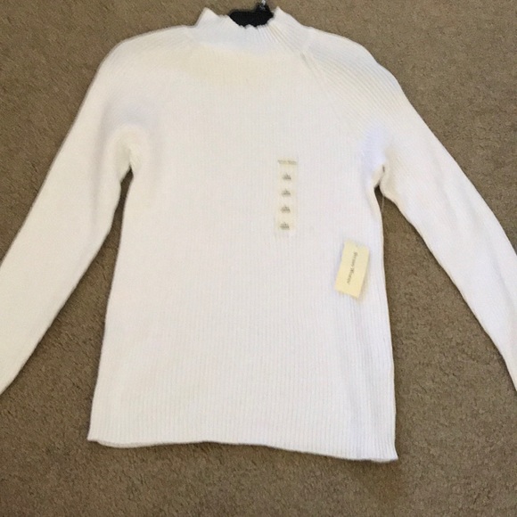 StudioWorks NWT Crew Neck Sweater White - Picture 2 of 4